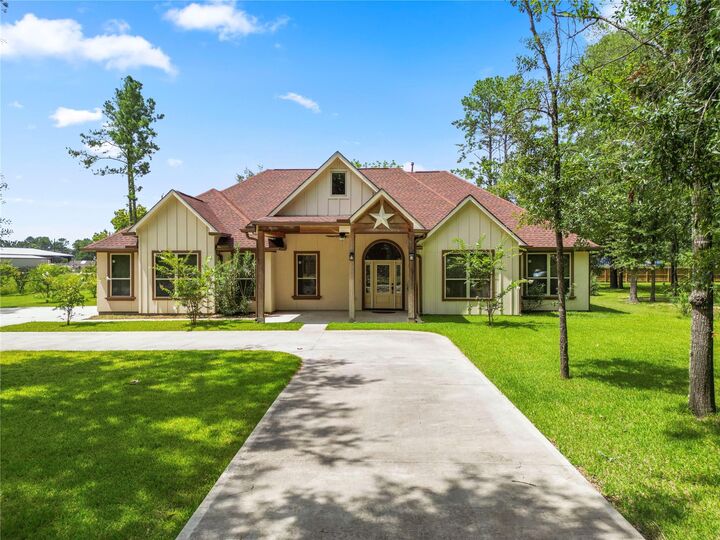 Property Photo:  11202 Indian Trails  TX 77375 