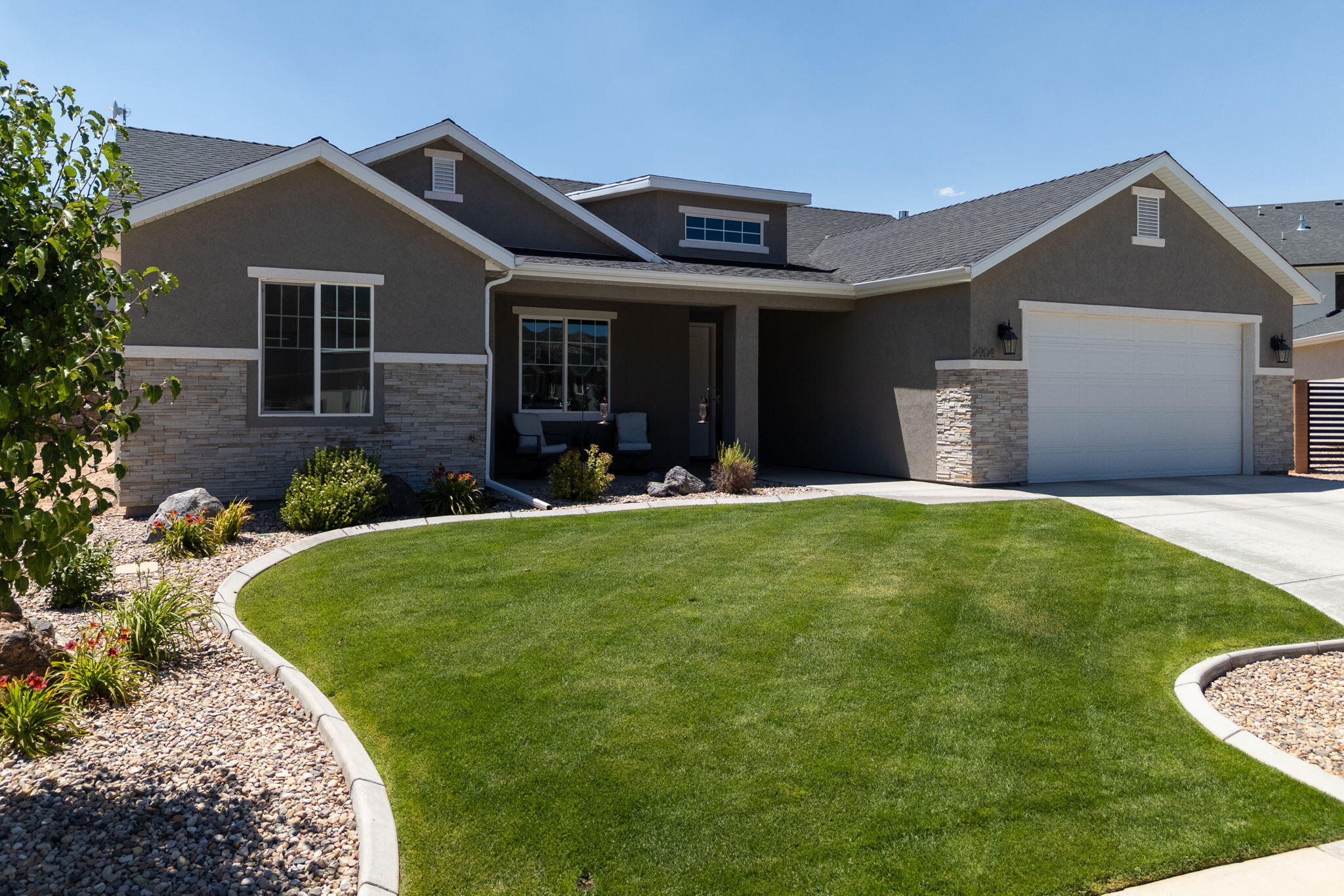 2904 W Hawk Dr  Cedar City UT 84720 photo