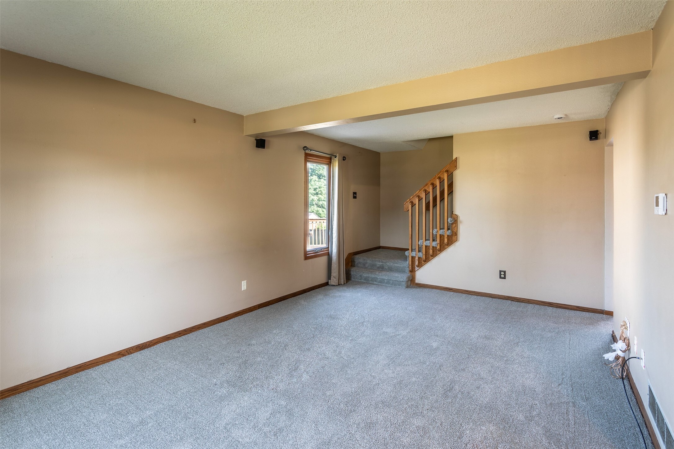 Property Photo: 4624 Tamara Lane IA 50265