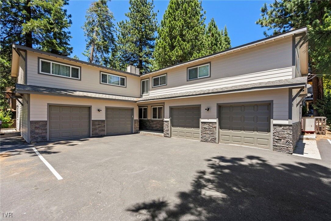 Property Photo:  209 Robin Drive #6  NV 89451 