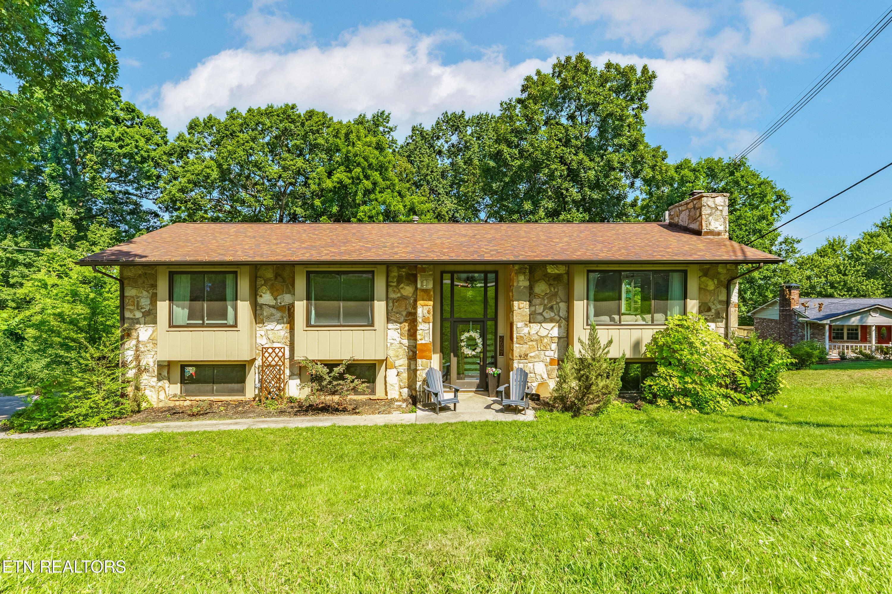 Property Photo:  2647 May Ave  TN 37804 