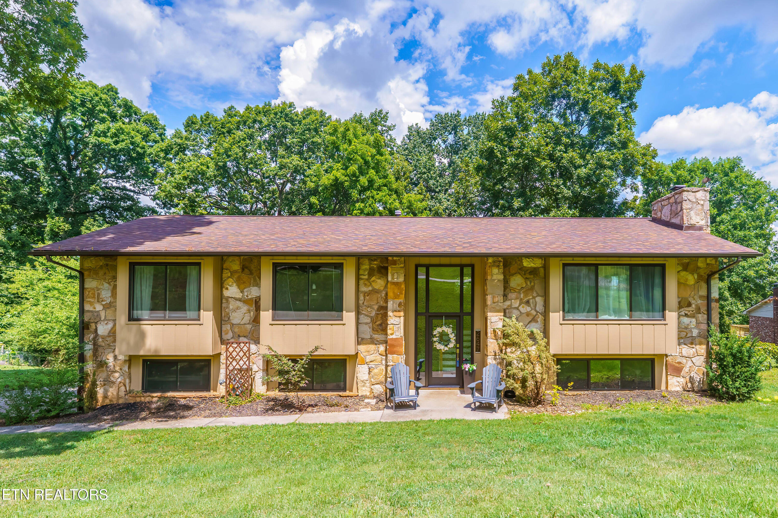 Property Photo:  2647 May Ave  TN 37804 