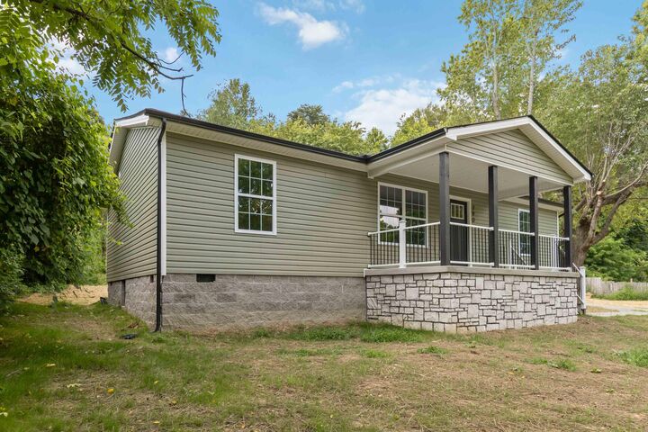 Property Photo:  290 Walton Road  KY 40336 