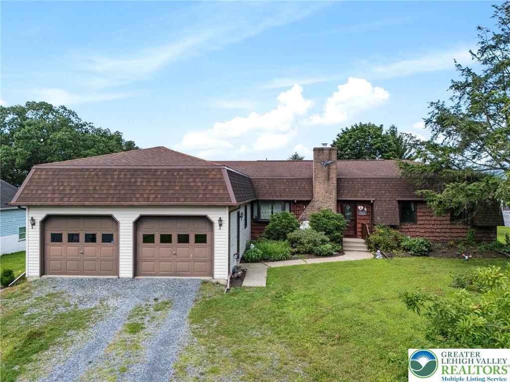 7438 Route 309  Lynn Twp PA 18066 photo