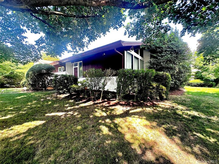 Property Photo:  100 Woodford Road  NY 10583 