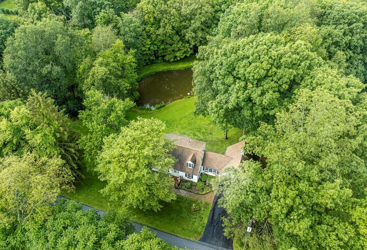 Property Photo:  979 Duell Road  NY 12581 