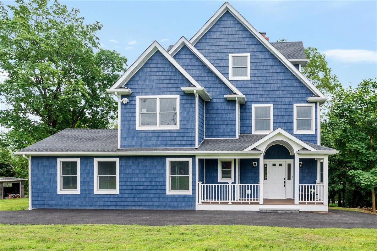 Property Photo:  35 Summit Drive  NY 10541 