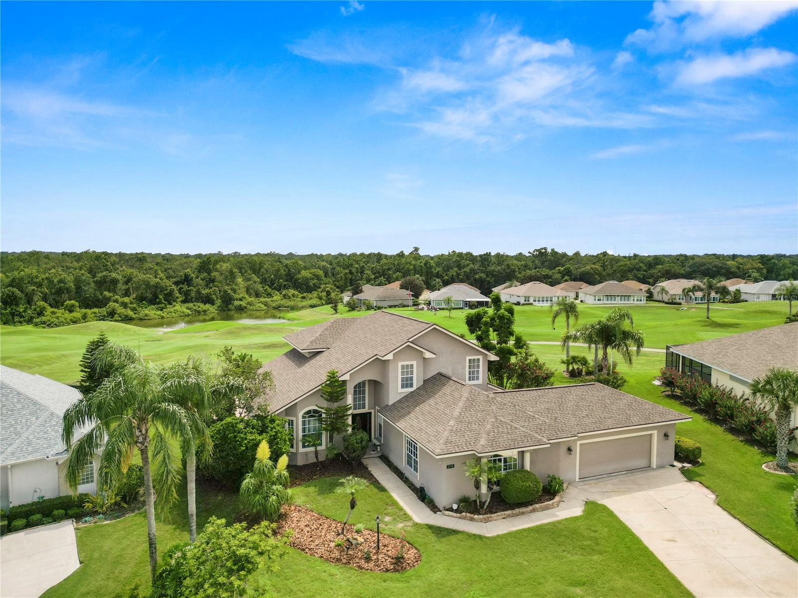 Property Photo: 2710 Huntington Hills Drive FL 33810