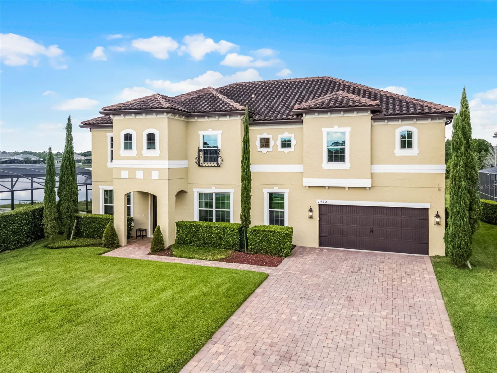 Property Photo: 1422 Via Sangro Place FL 32792