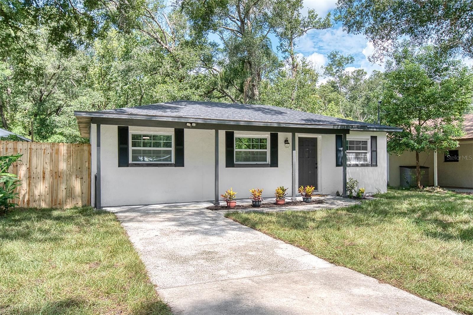 Property Photo:  31039 Westchester Avenue  FL 32776 