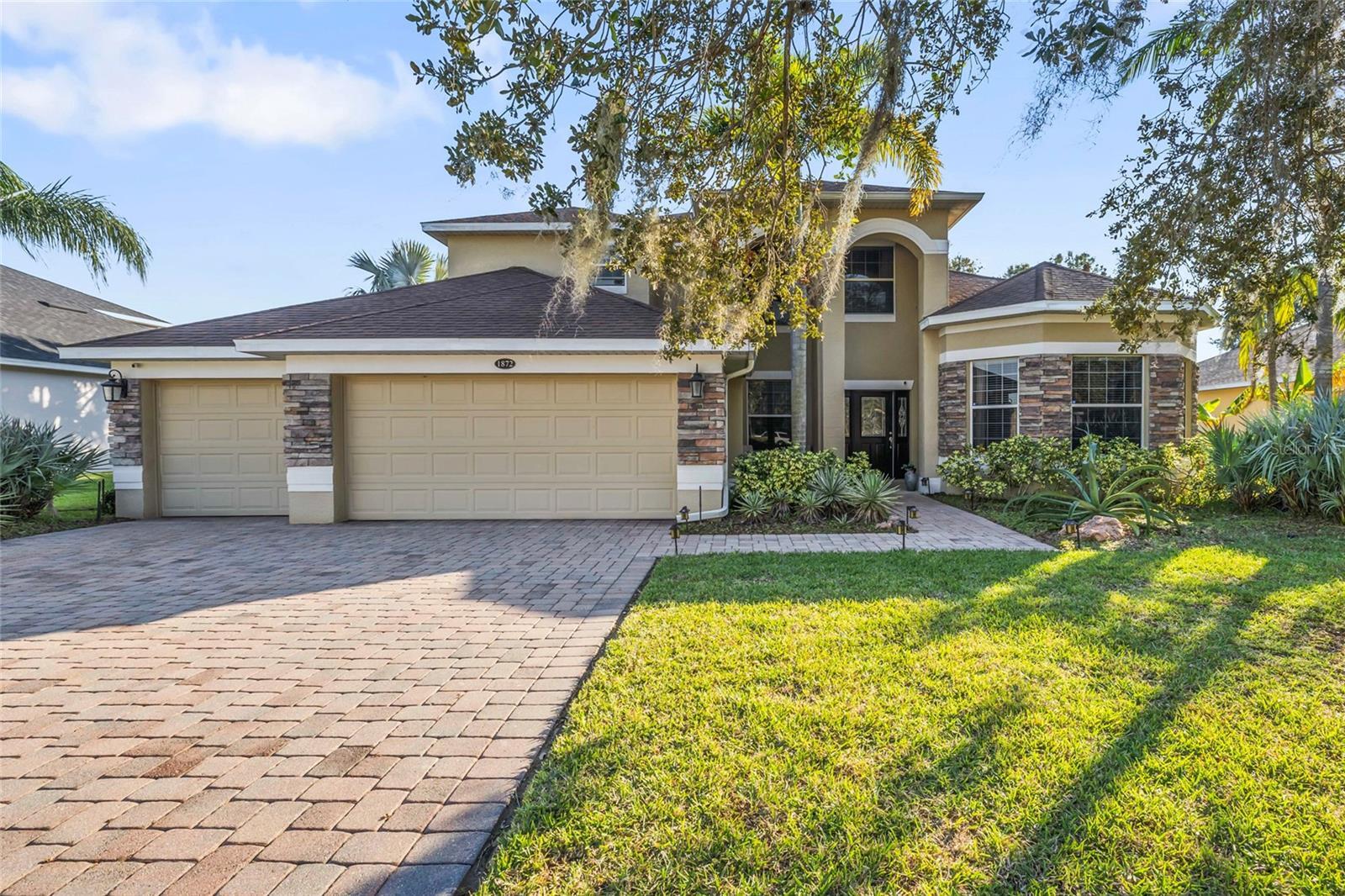 Property Photo: 1872 Eloise Cove Drive FL 33884