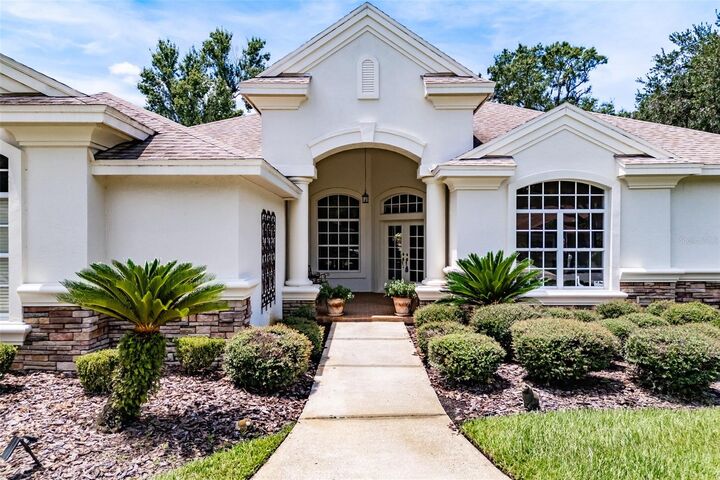 Property Photo: 6031 Audubon Manor Boulevard FL 33547