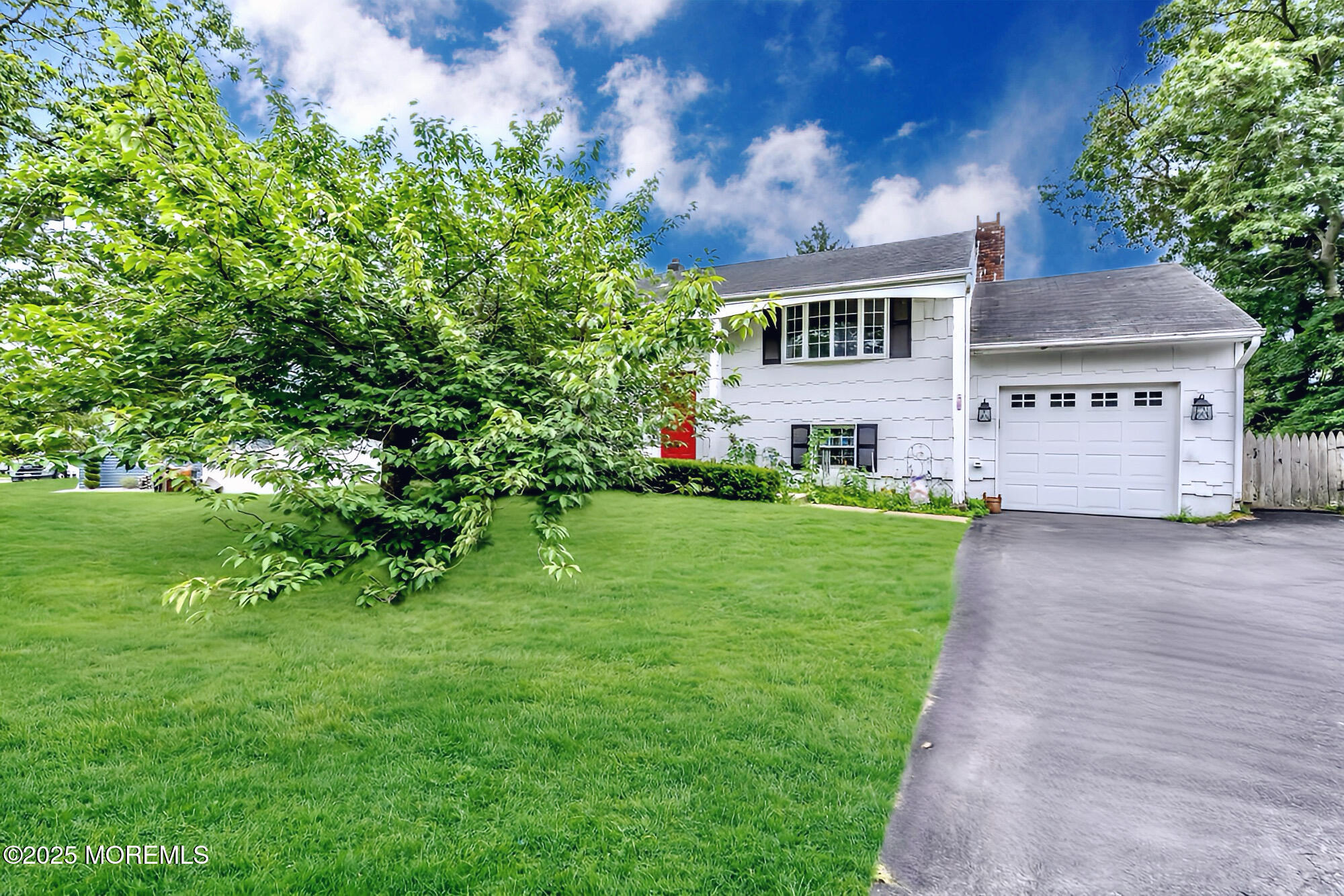 Property Photo:  7 Southport Drive  NJ 07731 