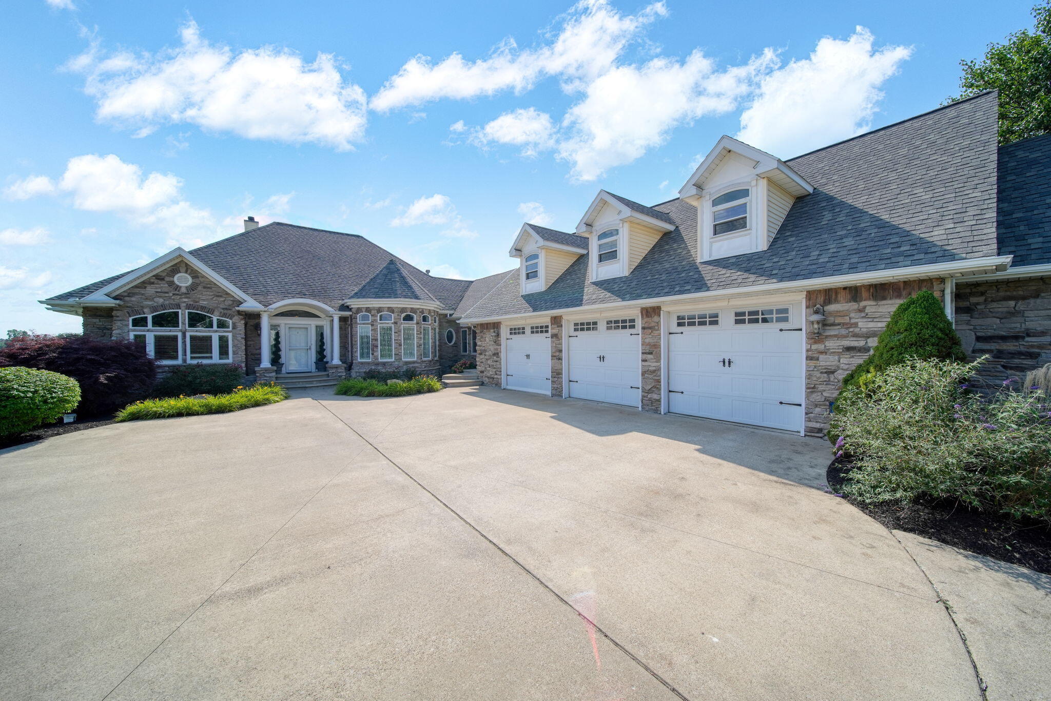 Property Photo: 8321 O'Dowling Drive MI 49265