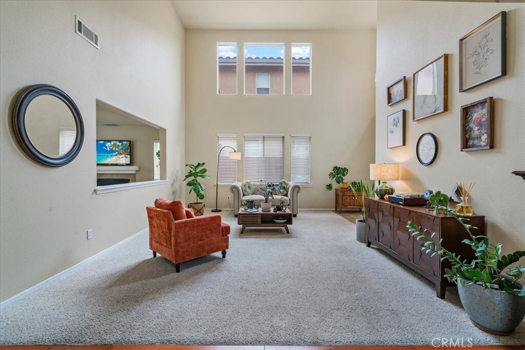 Property Photo:  725 Brandy Court  CA 93454 