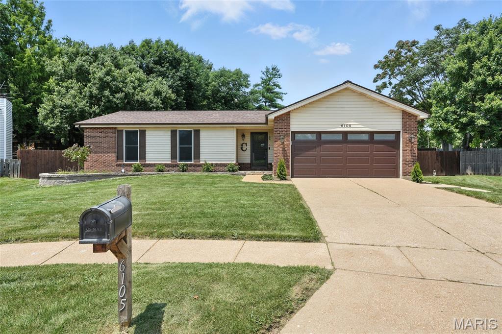 Property Photo: 6105 Sunnymeadow Court MO 63129