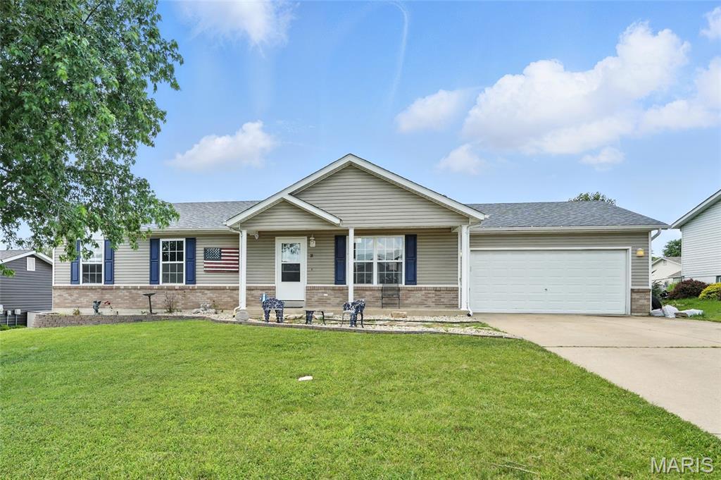 Property Photo: 31 Kings Way Drive MO 63379