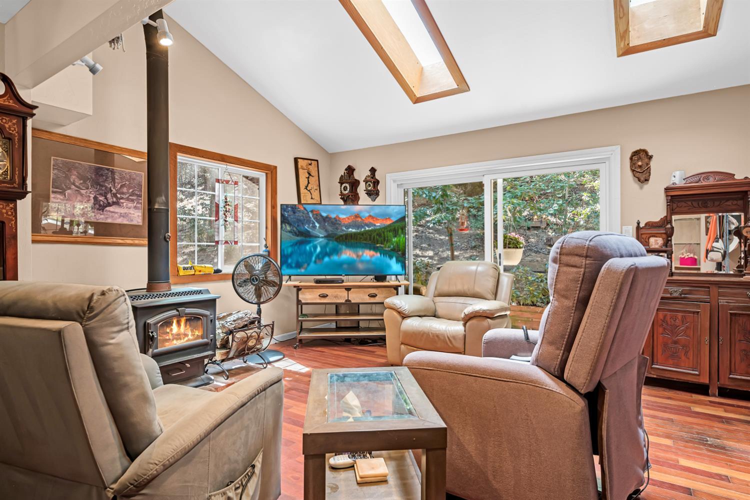 Property Photo:  2120 Pleasant Valley Road  CA 95667 