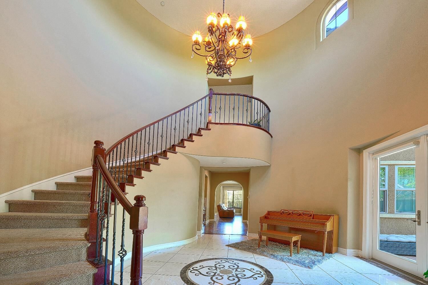 Property Photo:  1340 Bella Circle  CA 95648 