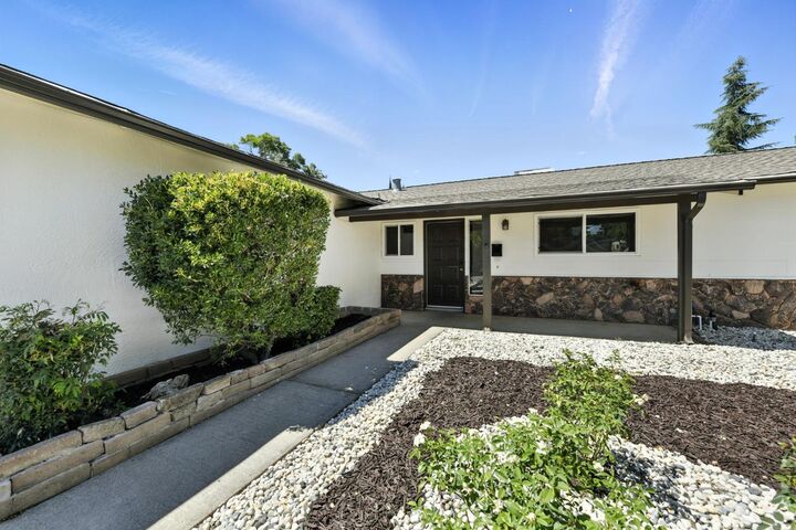 Property Photo: 1304 Elm Street CA 95678