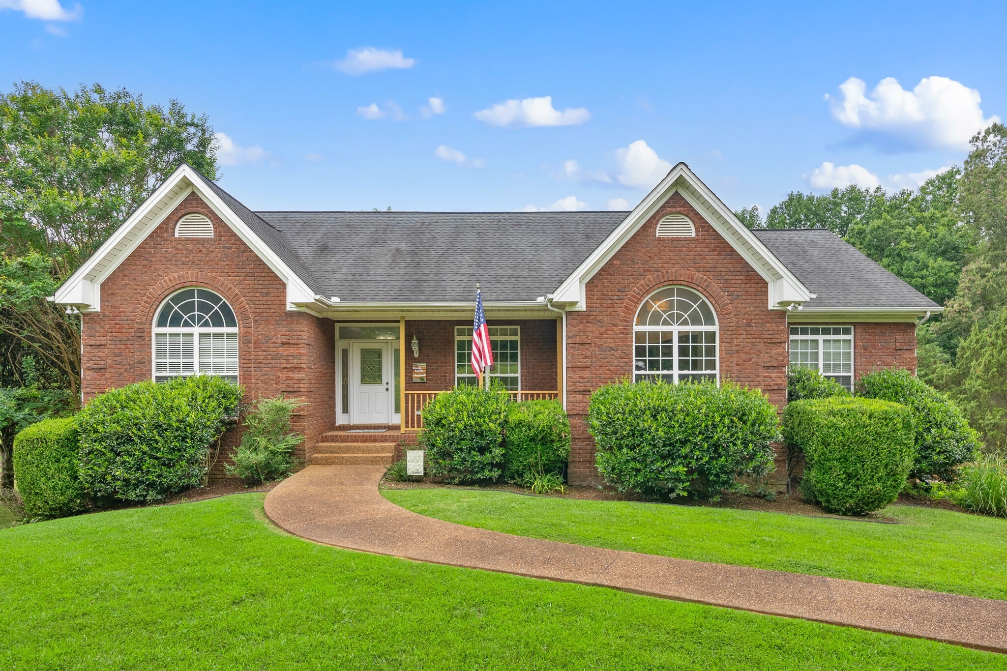 Property Photo:  2386 Pleasant View Rd  TN 37146 