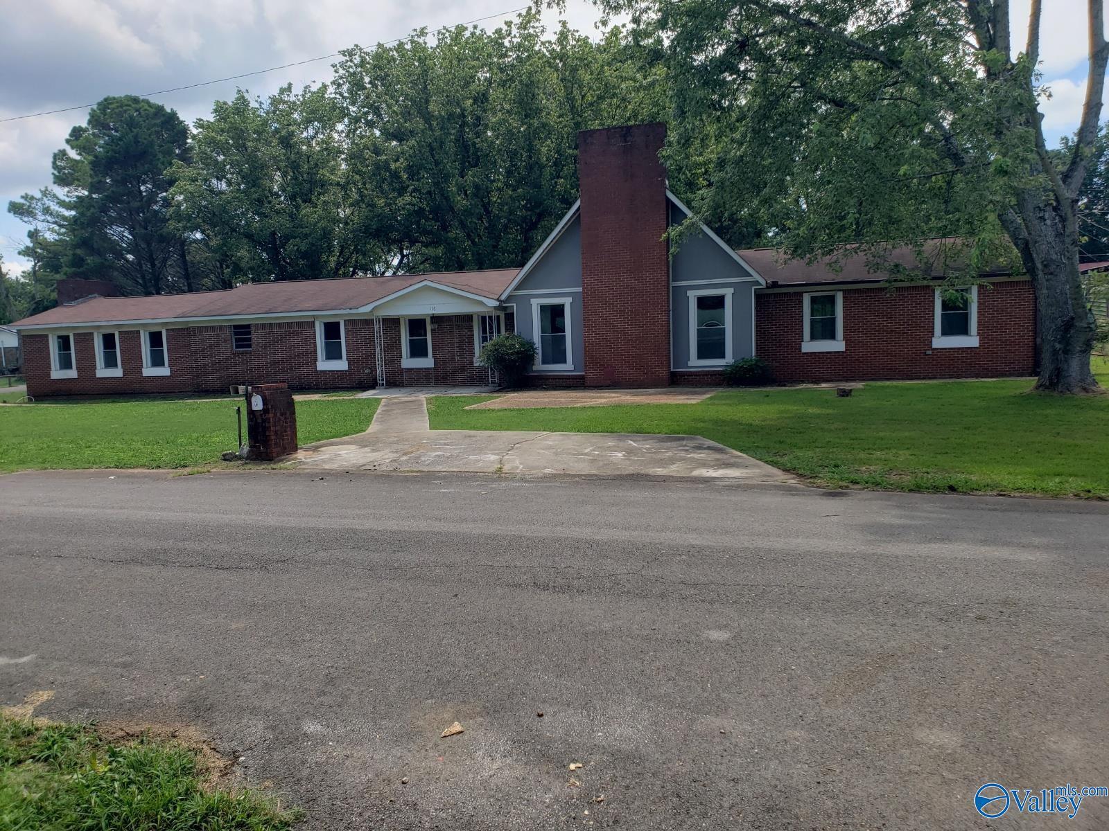 116 Yarbrough Avenue  Moulton AL 35650 photo