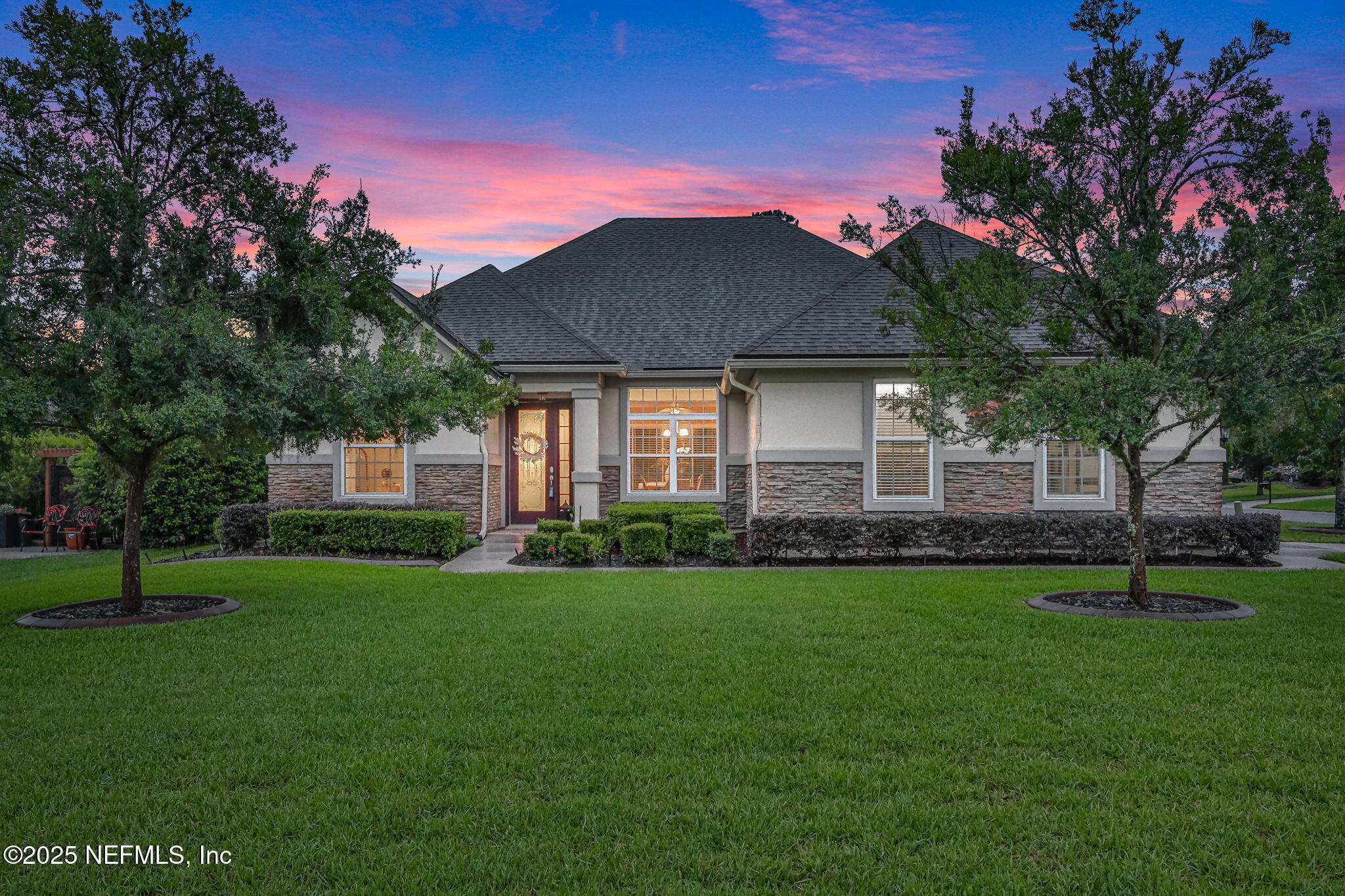 Property Photo: 1960 Colonial Drive FL 32043