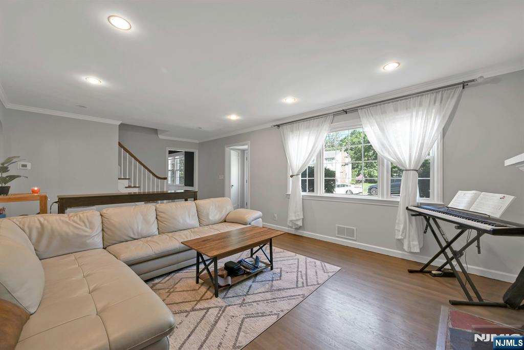 205 Elizabeth  Oradell NJ 07649 photo