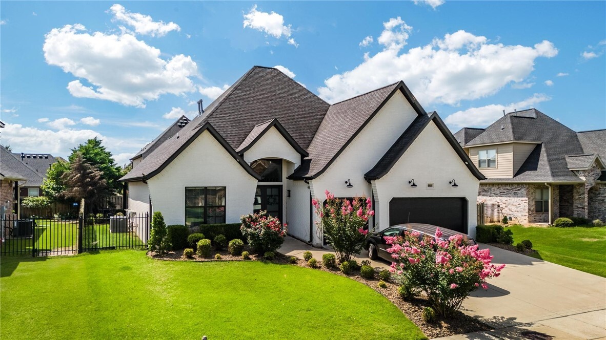 Property Photo: 6520 W Coat Bridge AR 72758