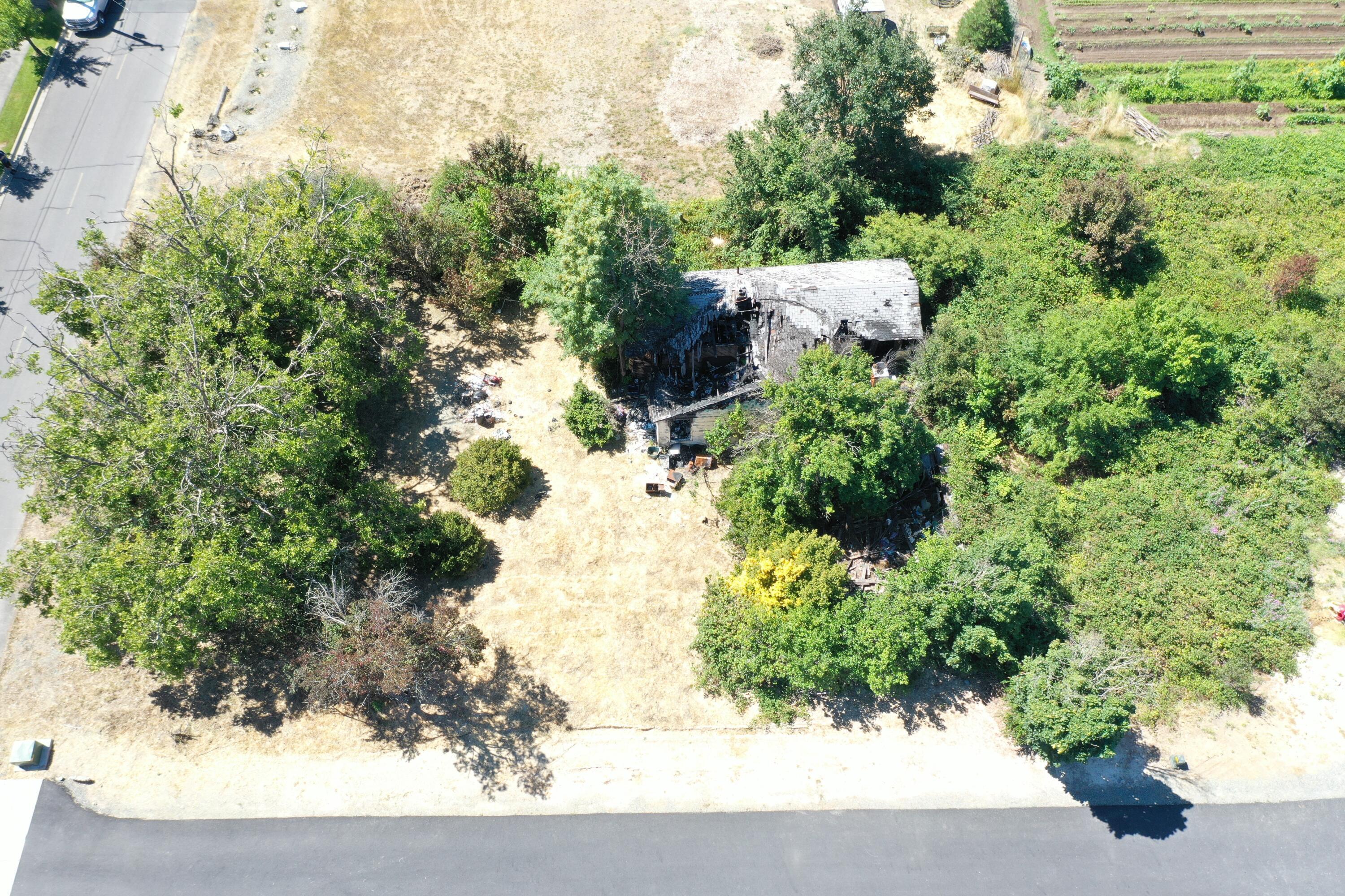 Property Photo: 1414 Shady Lane OR 97527