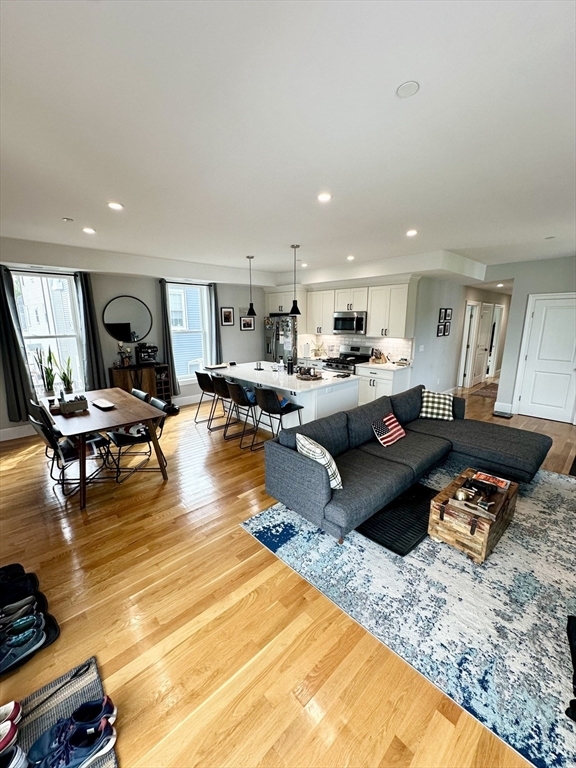 Property Photo:  5082 Washington St 2  MA 02132 