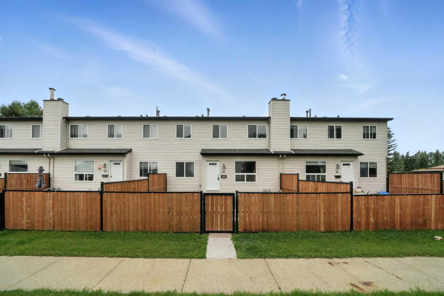 20 Alford Avenue 33  Red Deer AB T4R 1G8 photo