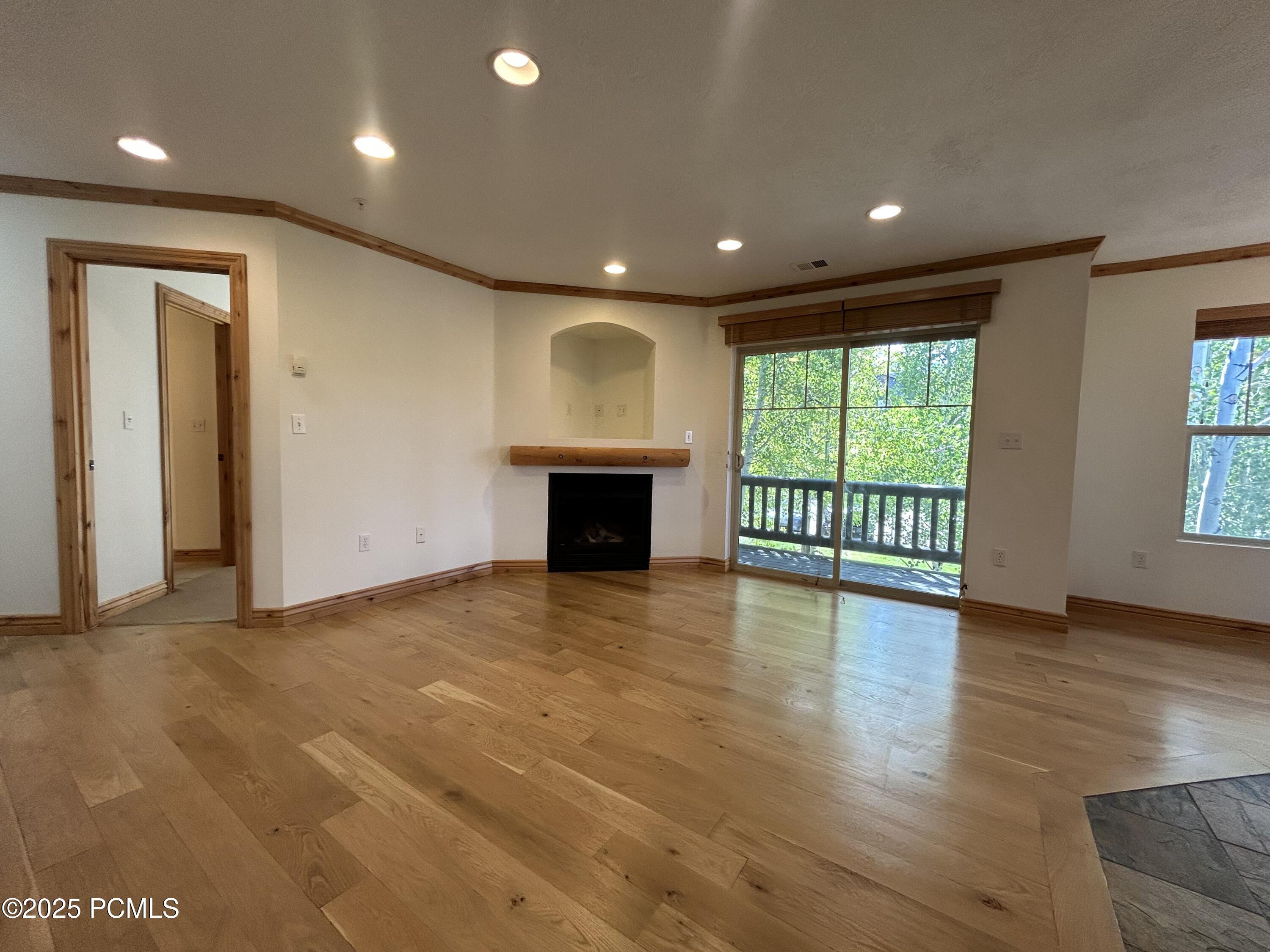 Property Photo: 1729 W Fox Bay Drive Unit J201 UT 84032