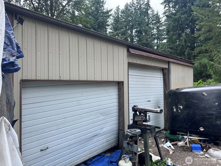 Property Photo:  15714  82nd Avenue E  WA 98375 