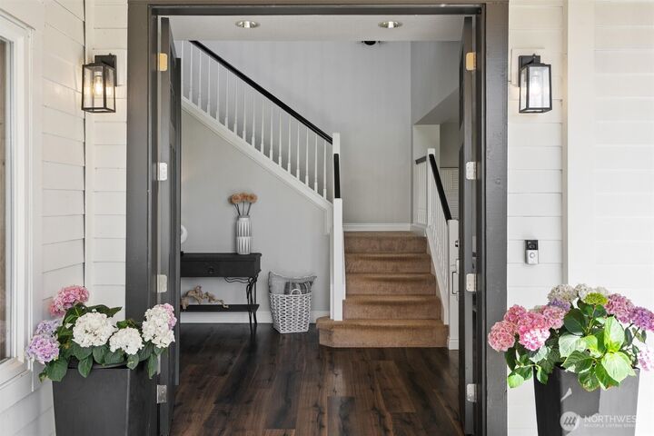 Property Photo: 1416 2nd Street WA 98033