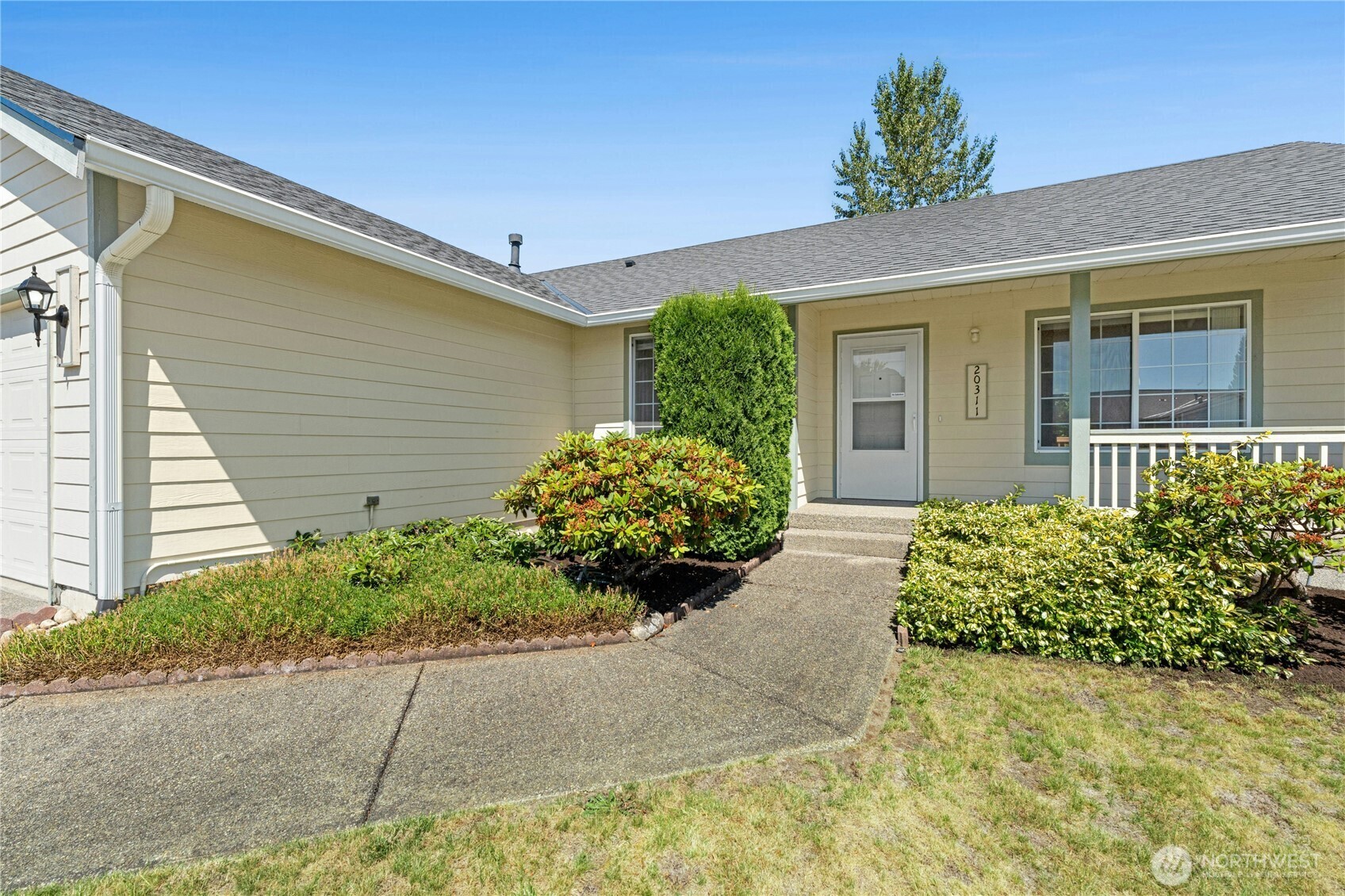 Property Photo:  20311  86th Avenue Ct E  WA 98387 