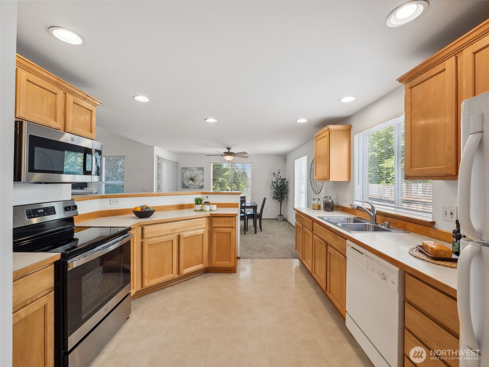 Property Photo:  36261  23rd Place S  WA 98003 