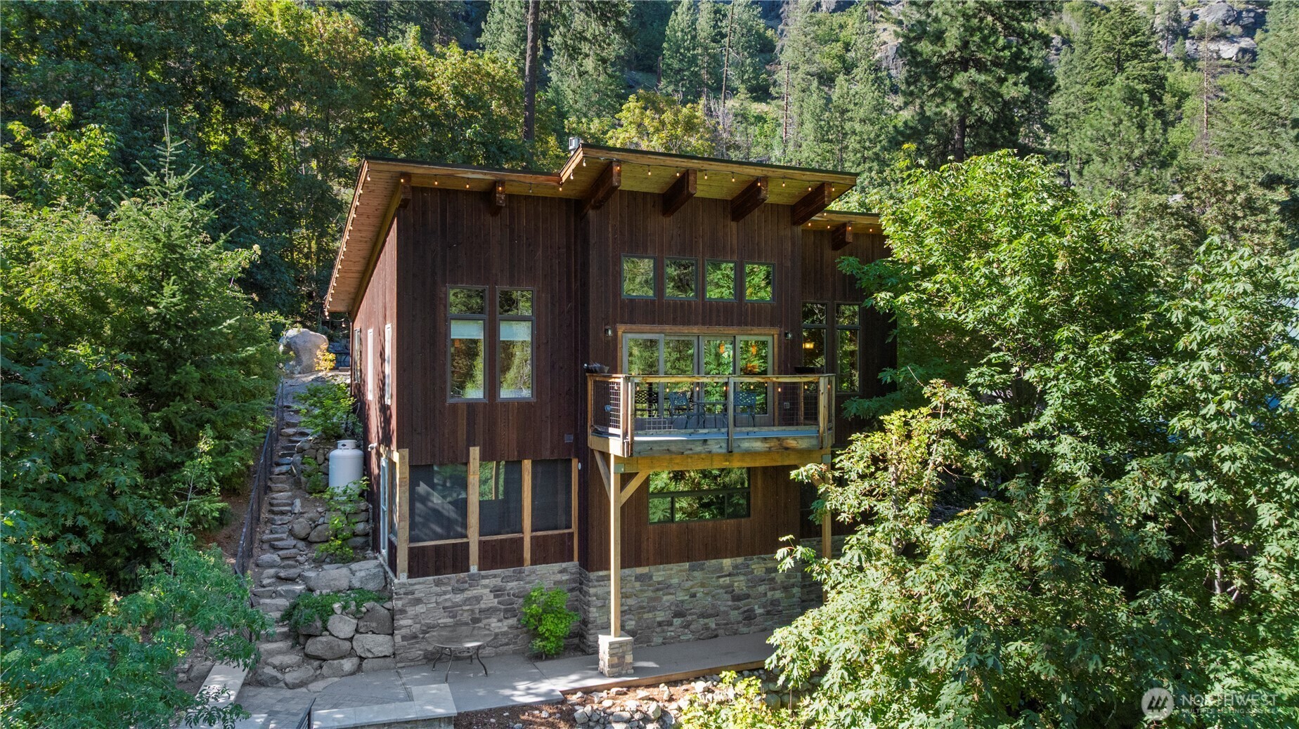Property Photo:  7189  Icicle Road  WA 98826 