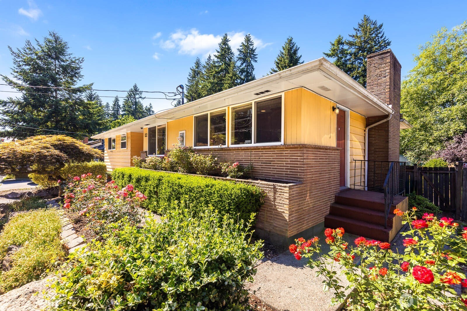 Property Photo: 132 NE 130th Street WA 98125