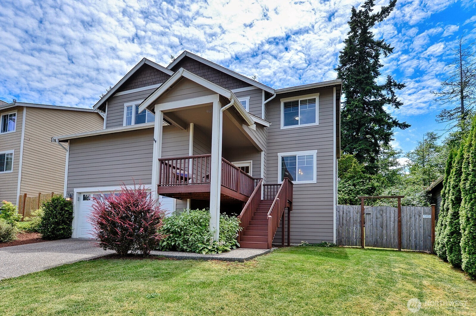 Property Photo:  3606  Tree Farm Court  WA 98226 