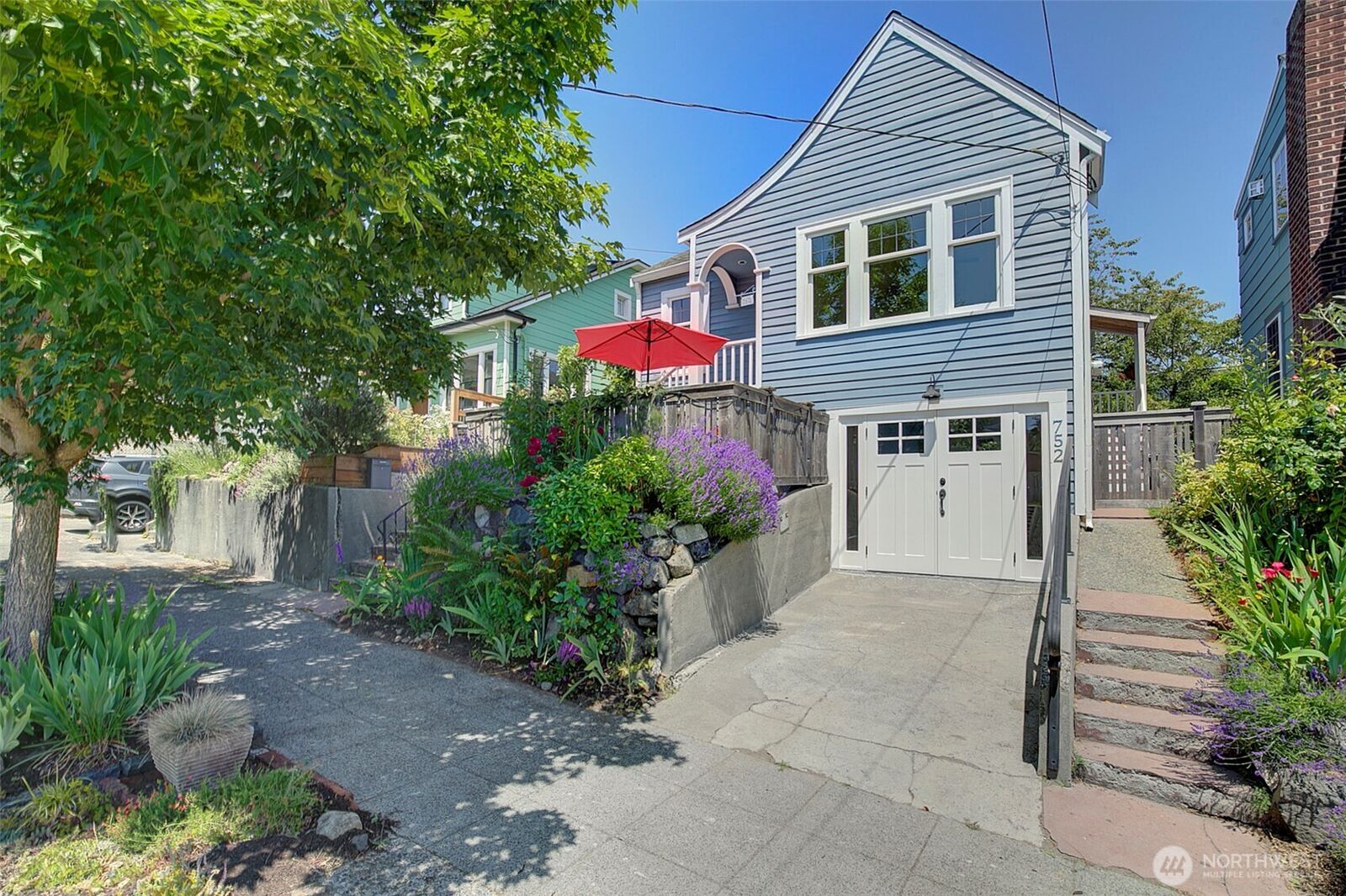 Property Photo:  752 N 84th  WA 98103 