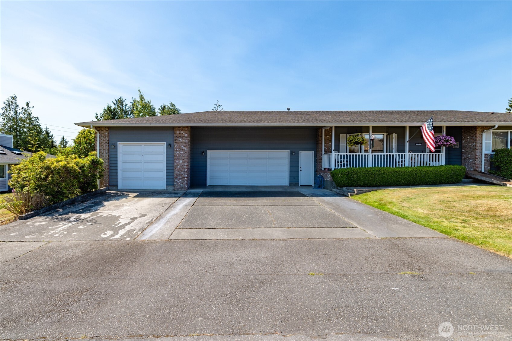 Property Photo:  1710 E Highland Avenue  WA 98273 