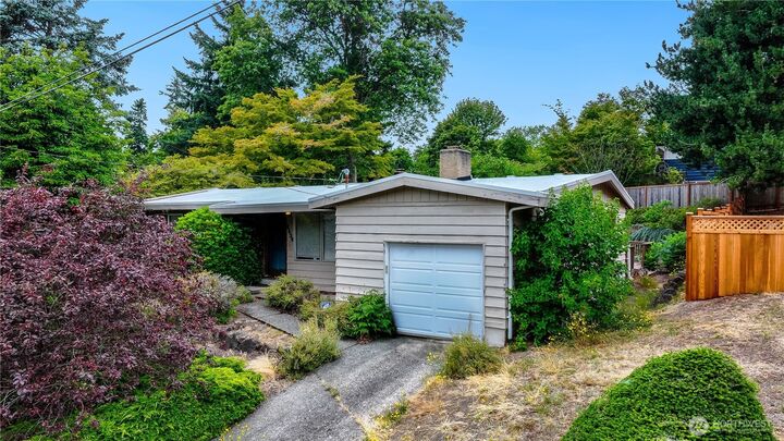 Property Photo: 2836 SW 111th Place WA 98146