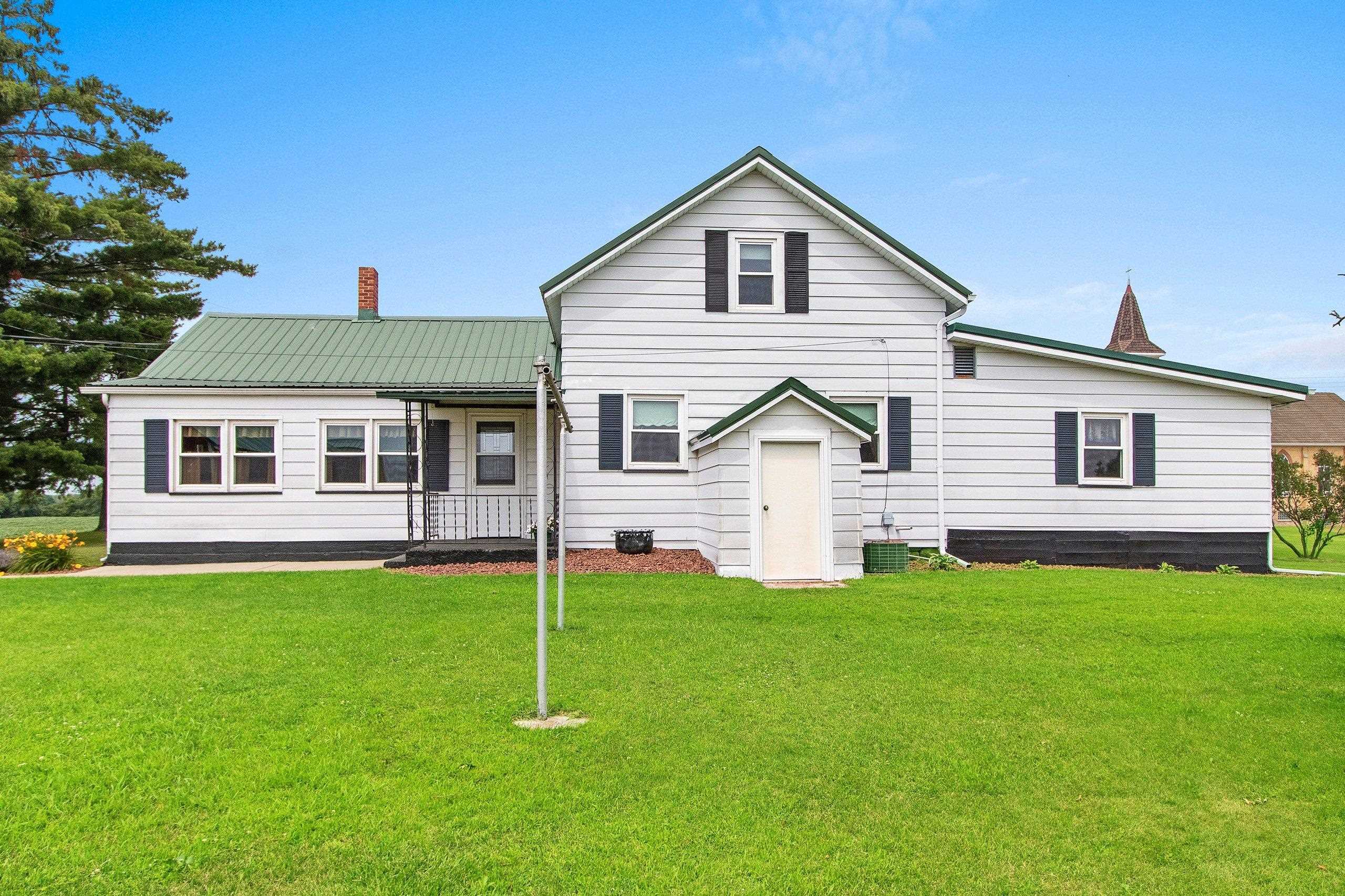 Property Photo: W5497 Church Lane WI 54157-9674