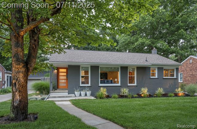 Property Photo:  4412 Buckingham Road  MI 48073 