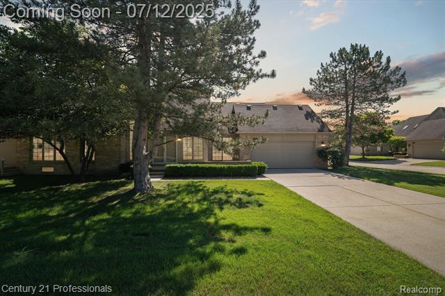 Property Photo: 17012 Coral Lane MI 48042