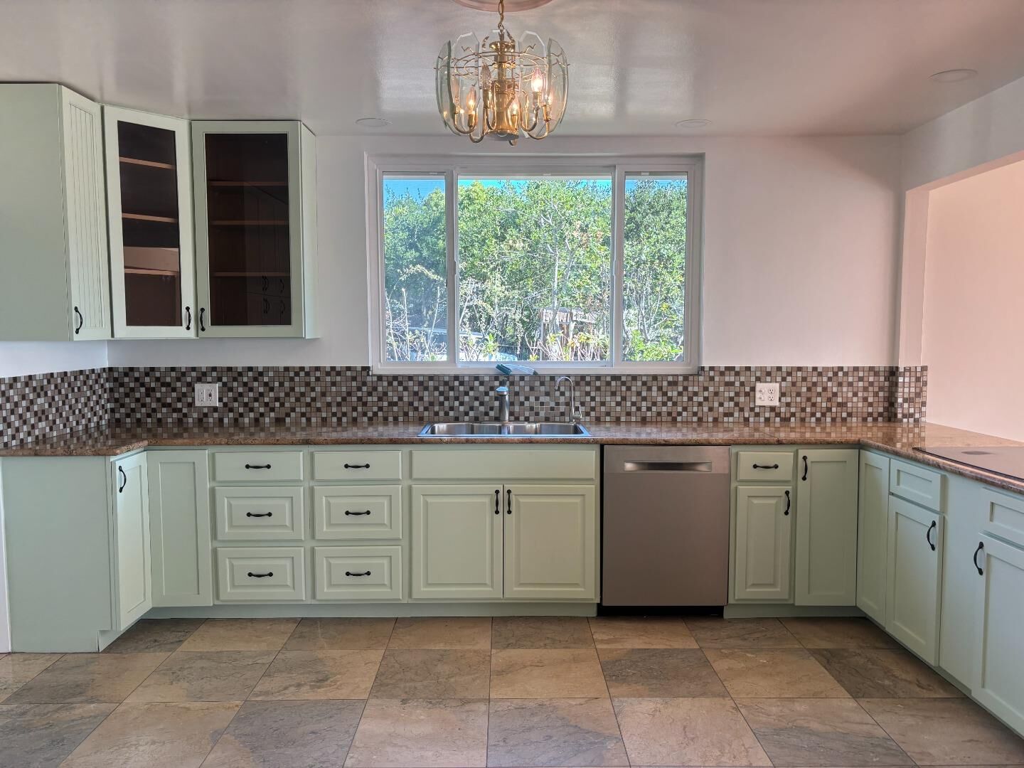 Property Photo: 552 Summit Drive CA 94062