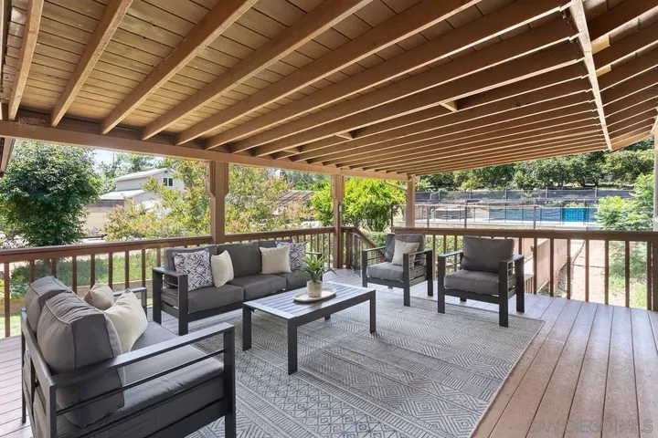 14210 Tierra Bonita Road  Poway CA 92064 photo