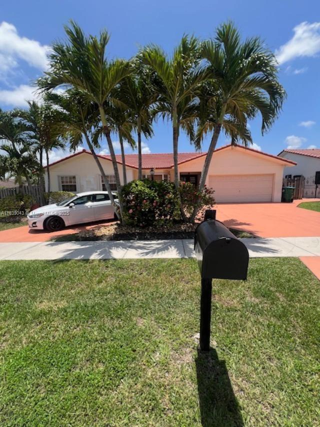 13930 SW 16th Ter  Miami FL 33175 photo