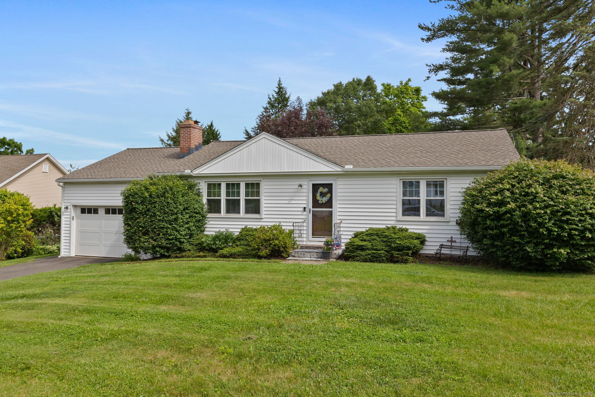 25 Delmar Drive  Bristol CT 06010 photo